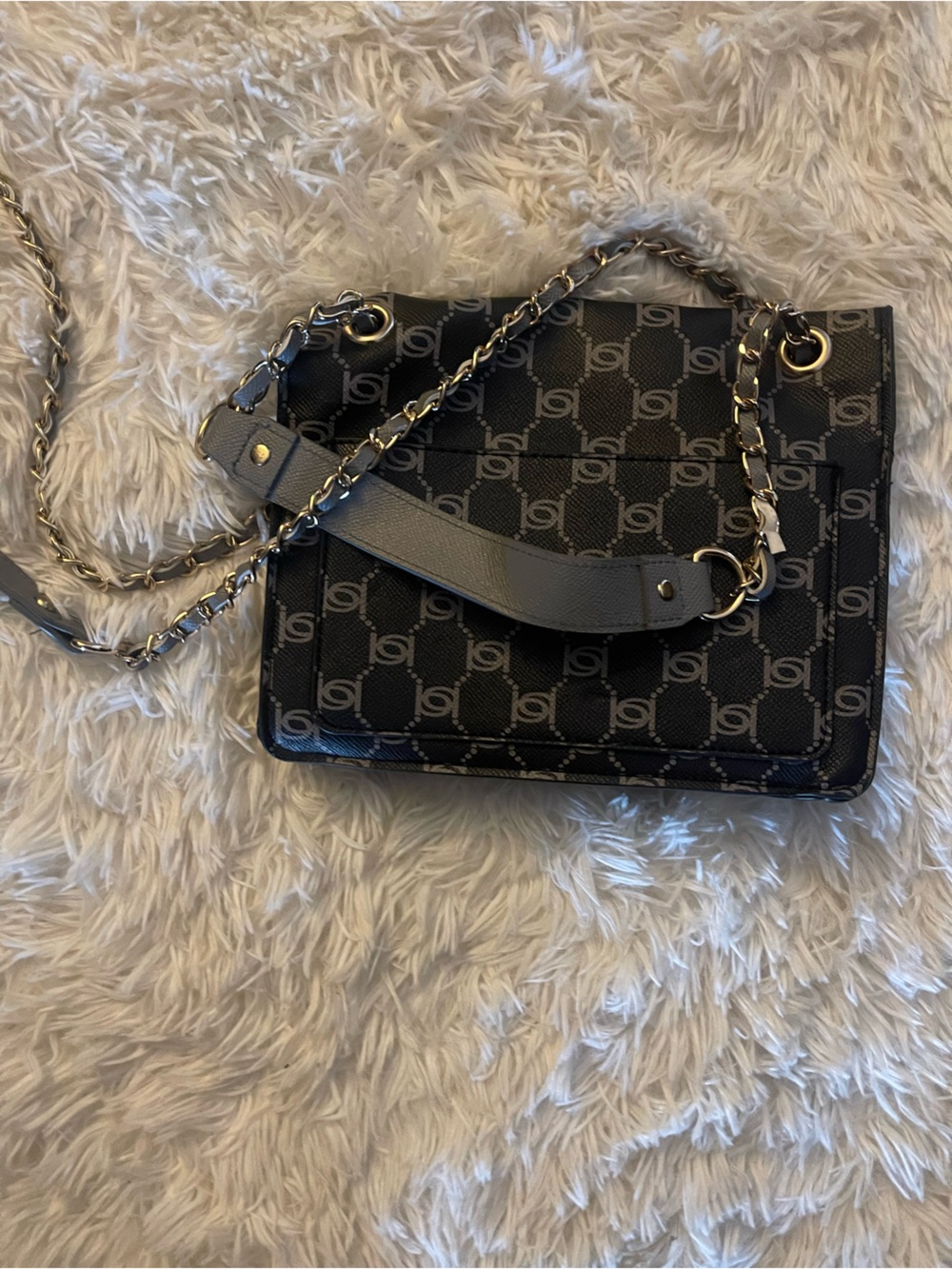 Source Unknown Black and Gray Chain Strap Crossbody Bag